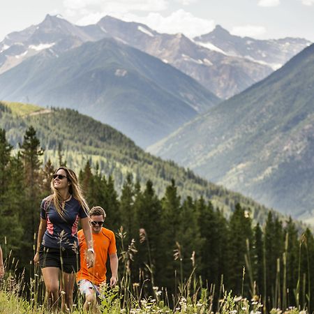 Panorama Mountain Resort - Pine Inn Екстериор снимка
